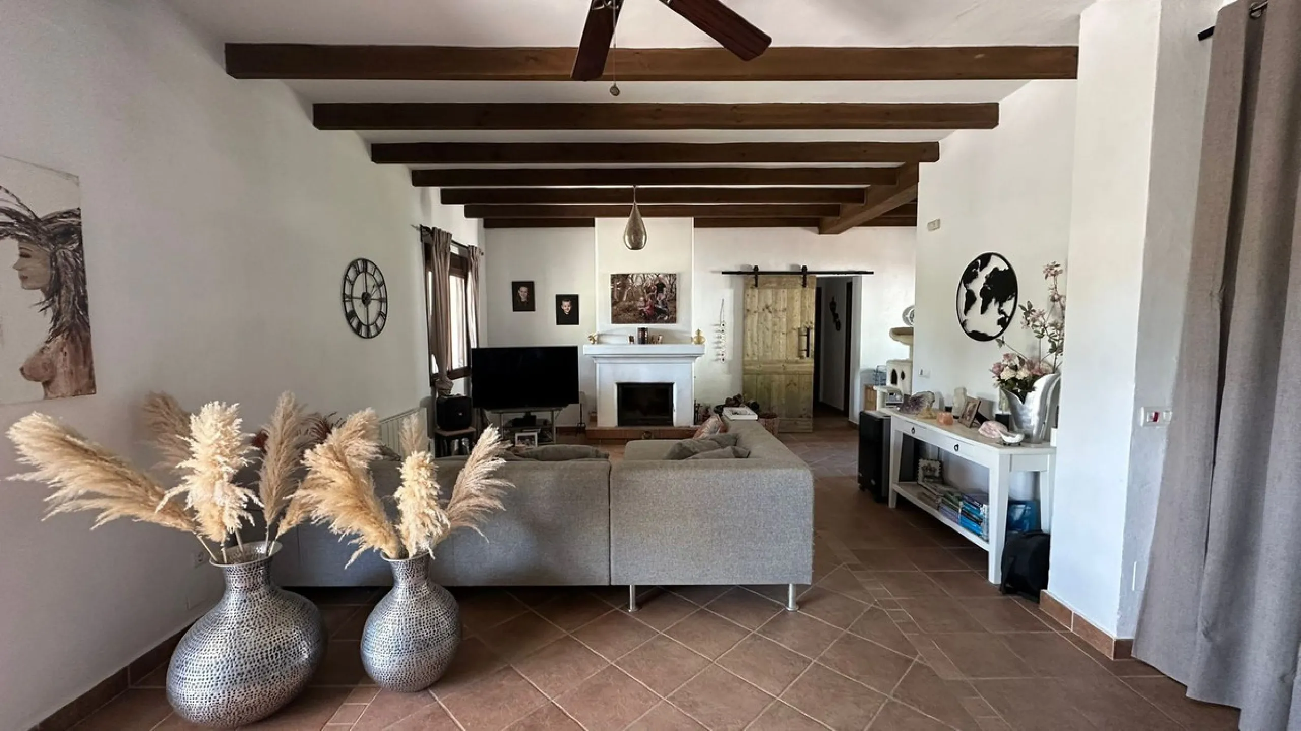 Beautiful Villa for Sale in Álora with DAFO – Perfect to Live, Invest, or Rent Out