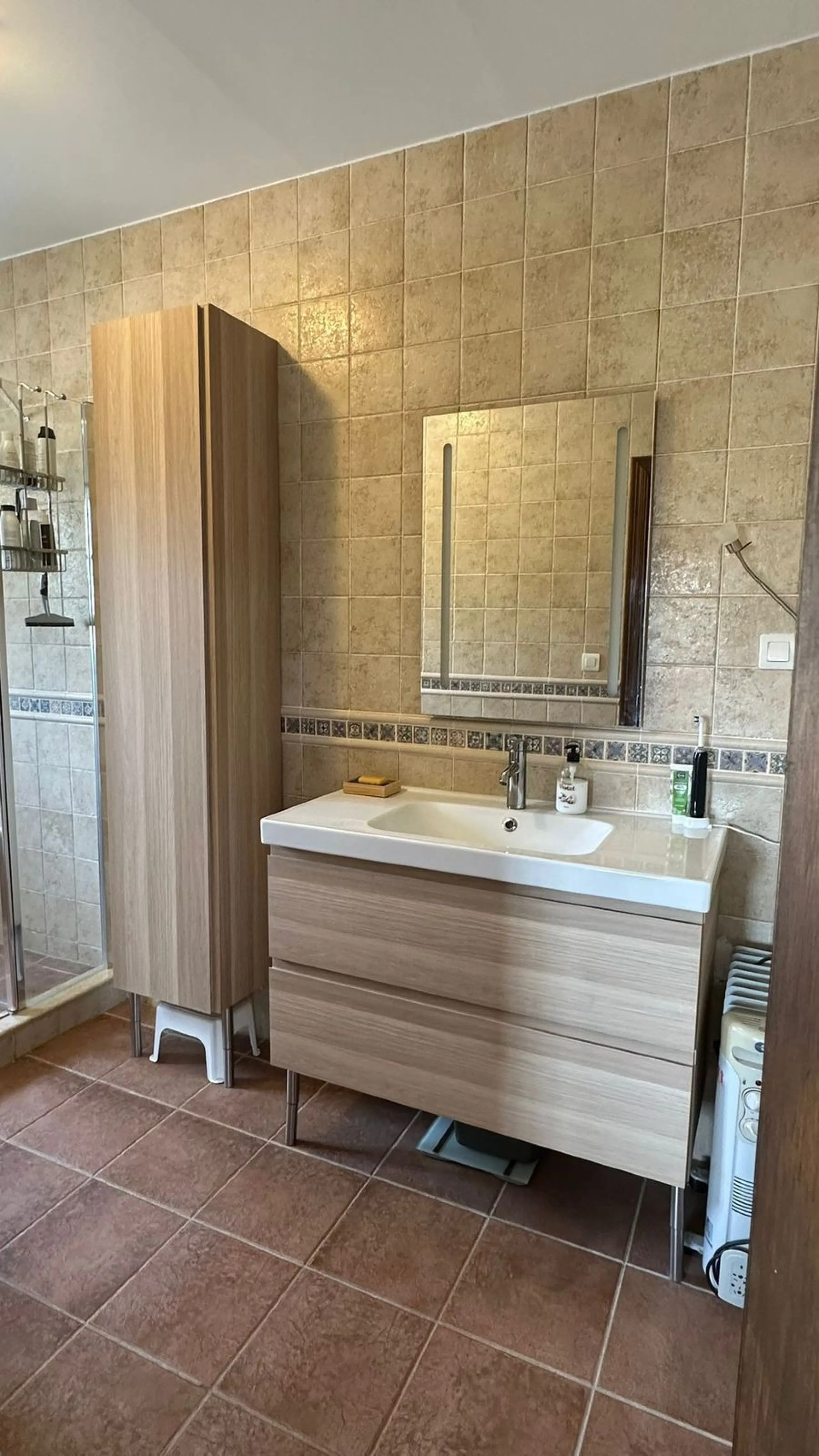 Beautiful Villa for Sale in Álora with DAFO – Perfect to Live, Invest, or Rent Out
