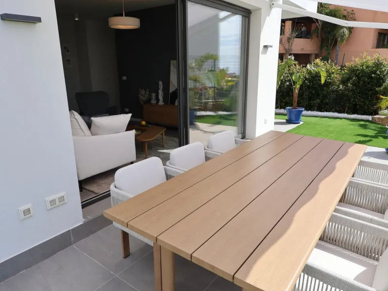 This brand new 3-bedroom, 3-bathroom semi-detached home is located within the contemporary Alya development in Riviera del Sol, Mijas, offering beautiful views of the Mediterranean and a lifestyle designed around comfort and outdoor living on the Costa de