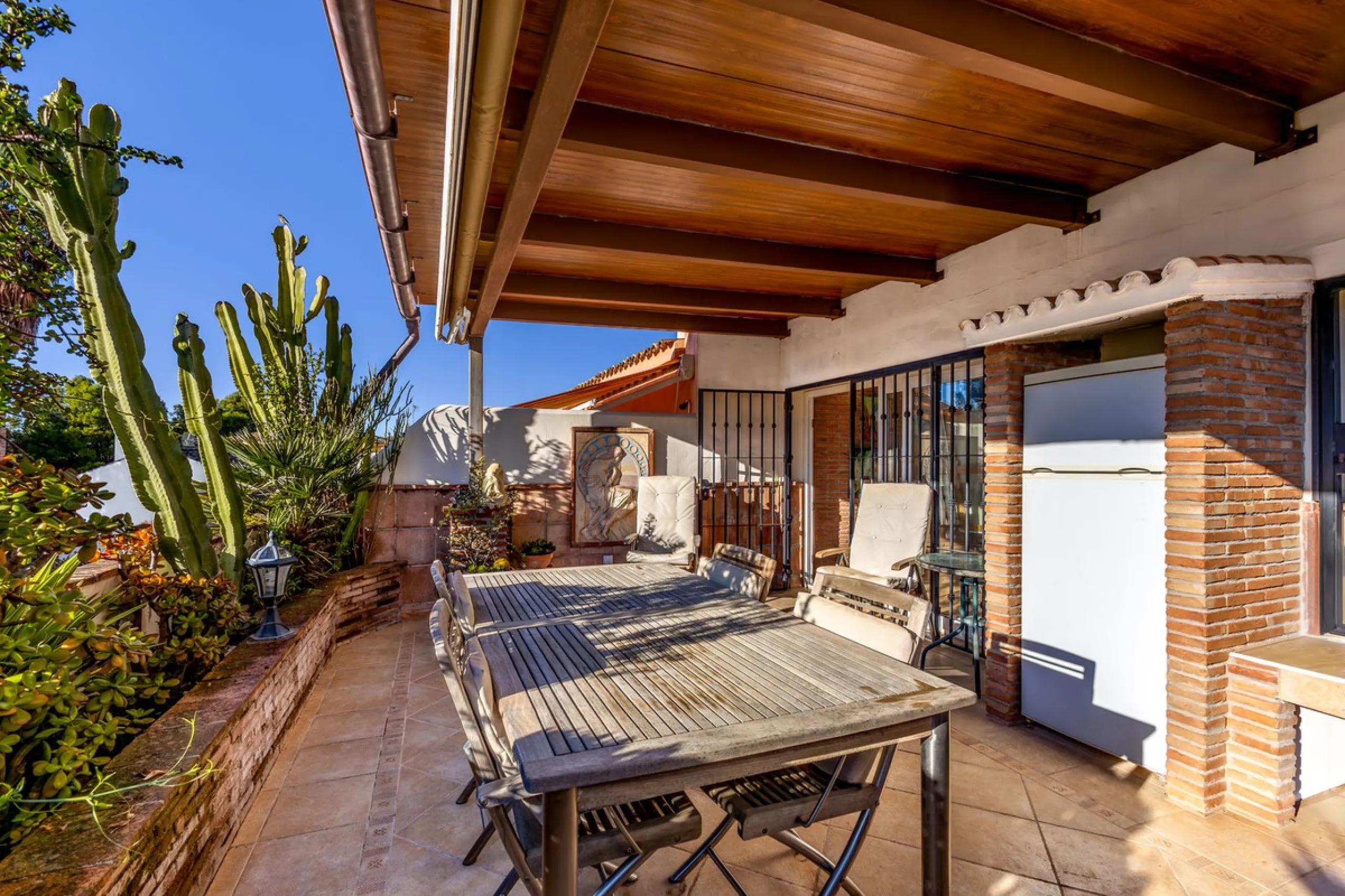 House - Townhouse в продаже в Alhaurín el Grande, Málaga. В доме 2 спален и 2 ванных комнат. Площадь дома 129 м²