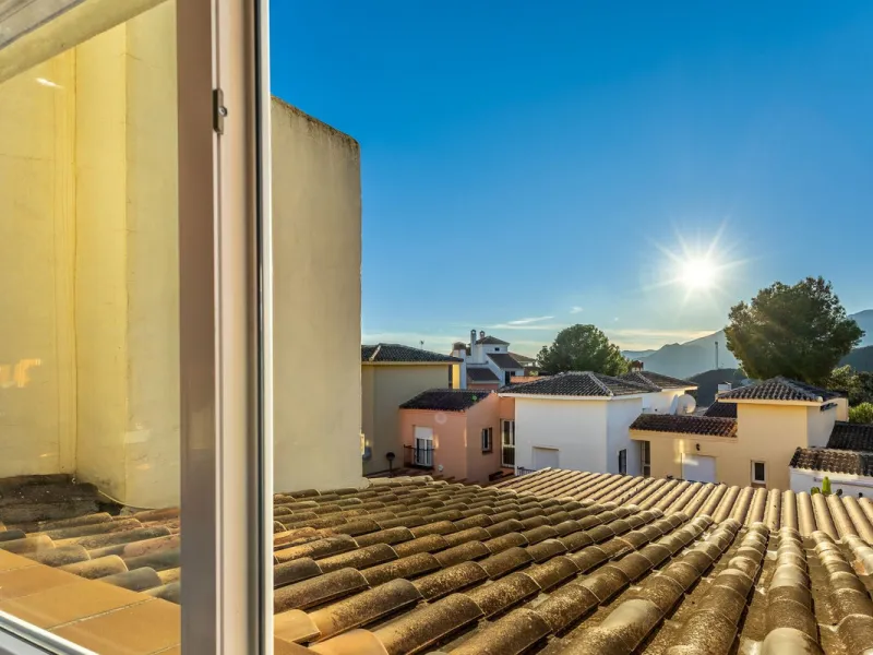 House - Townhouse в продаже в Alhaurín el Grande, Málaga. В доме 2 спален и 2 ванных комнат. Площадь дома 129 м²
