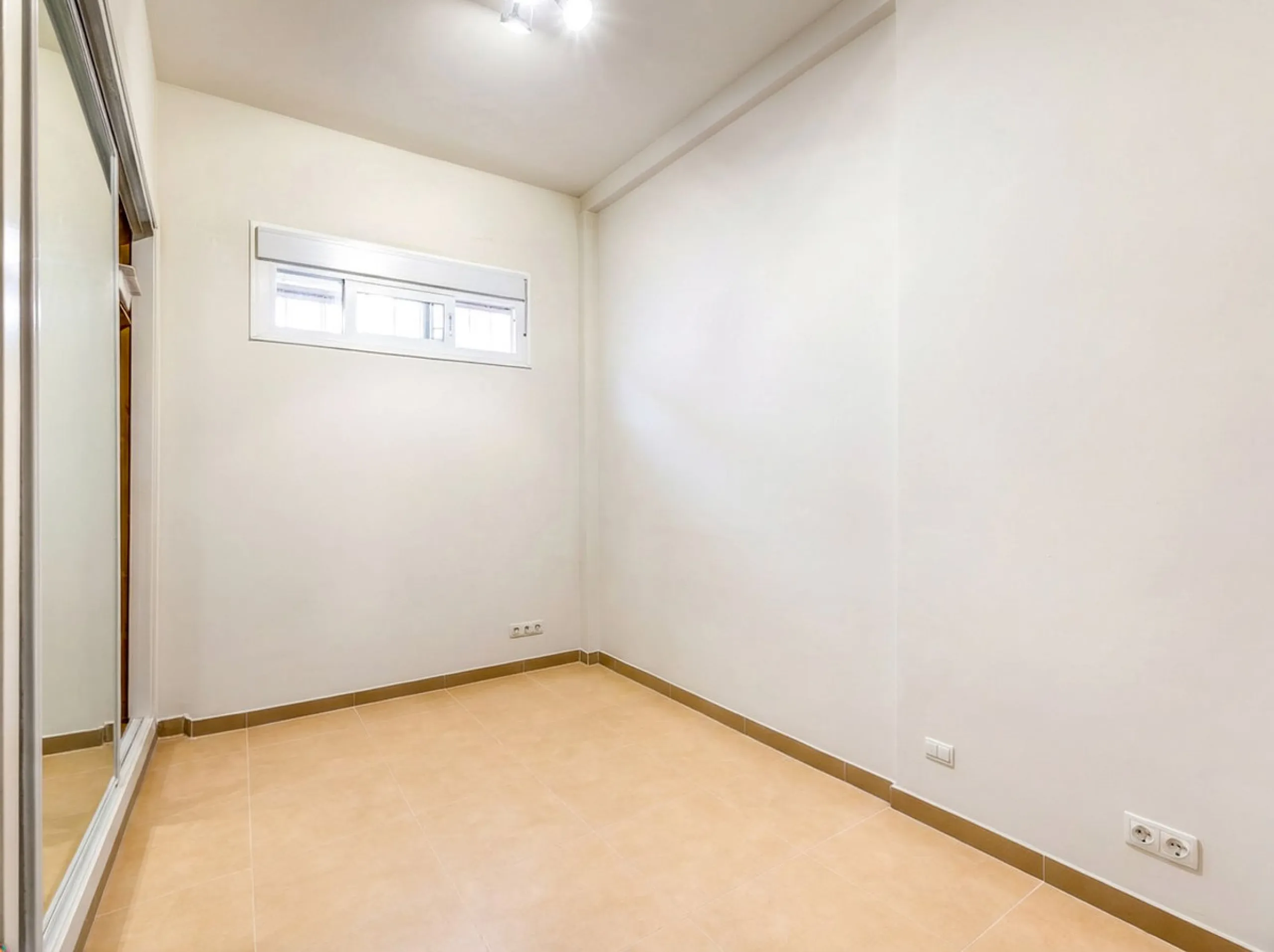 House - Townhouse в продаже в Alhaurín el Grande, Málaga. В доме 2 спален и 2 ванных комнат. Площадь дома 129 м²