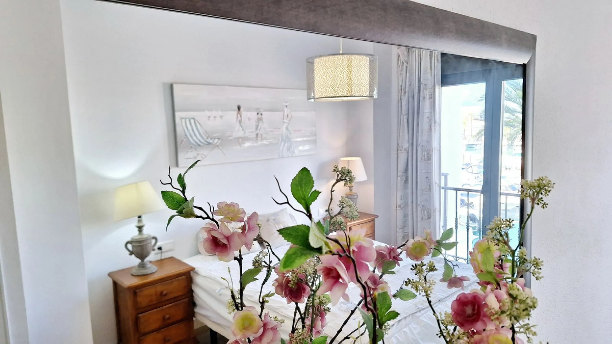 Middle Floor Apartment, La Duquesa, Costa del Sol.
