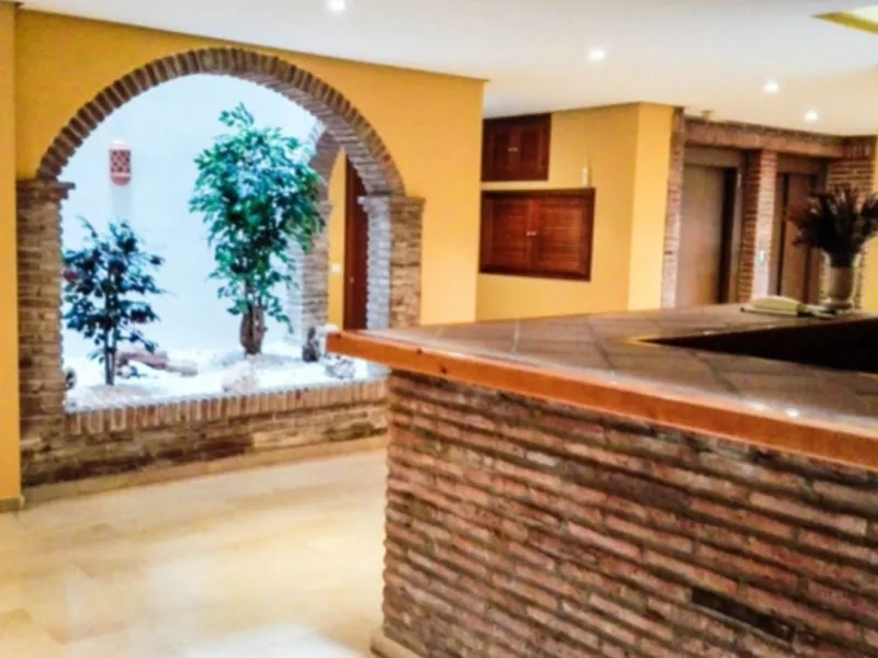 Middle Floor Apartment, La Duquesa, Costa del Sol.