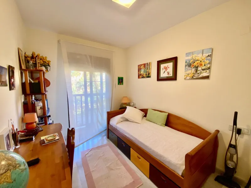 Middle Floor Apartment, Hacienda del Sol, Costa del Sol.