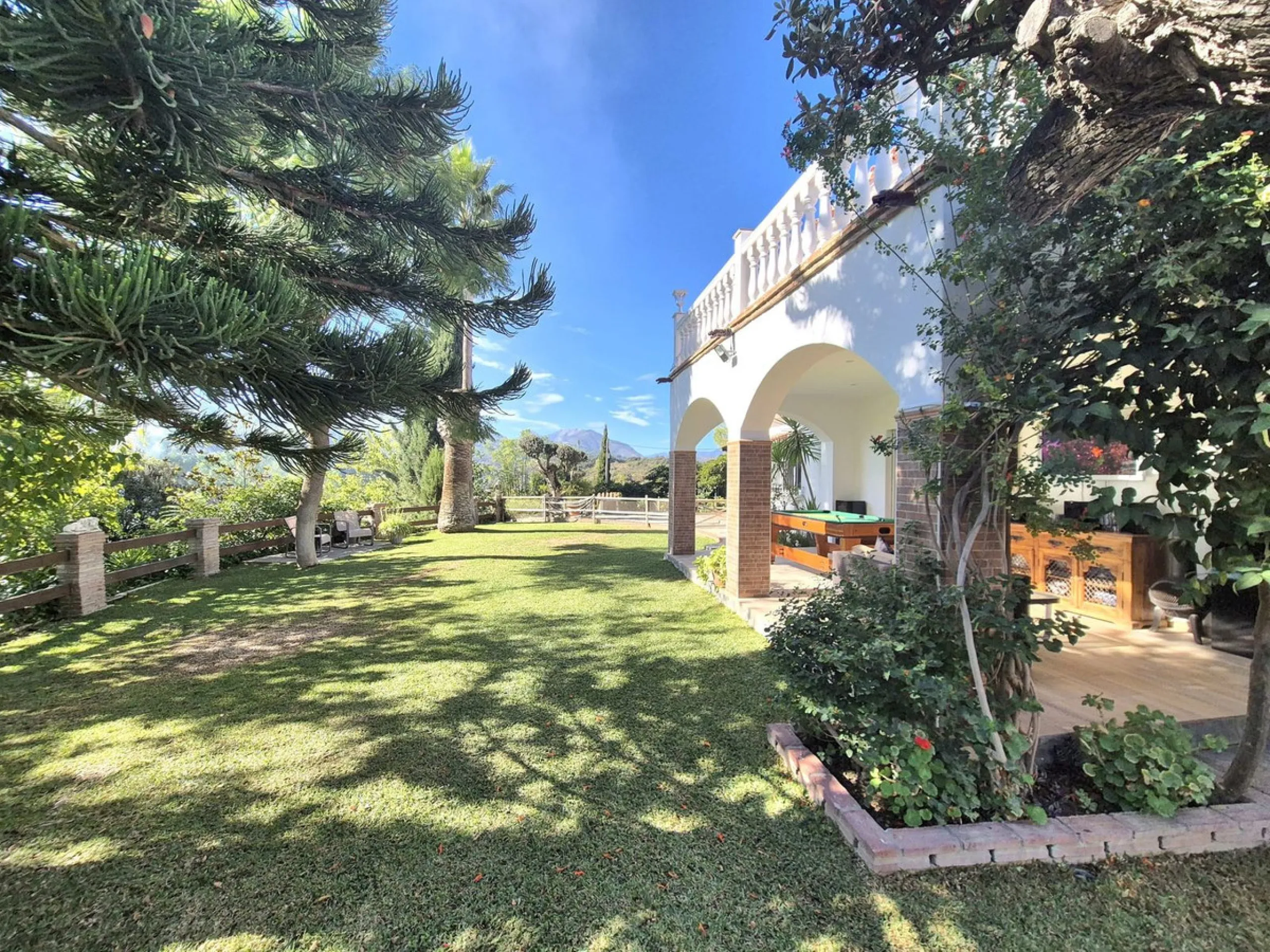 For Sale – Spacious and luxurious villa on the outskirts of Coín, Málaga.