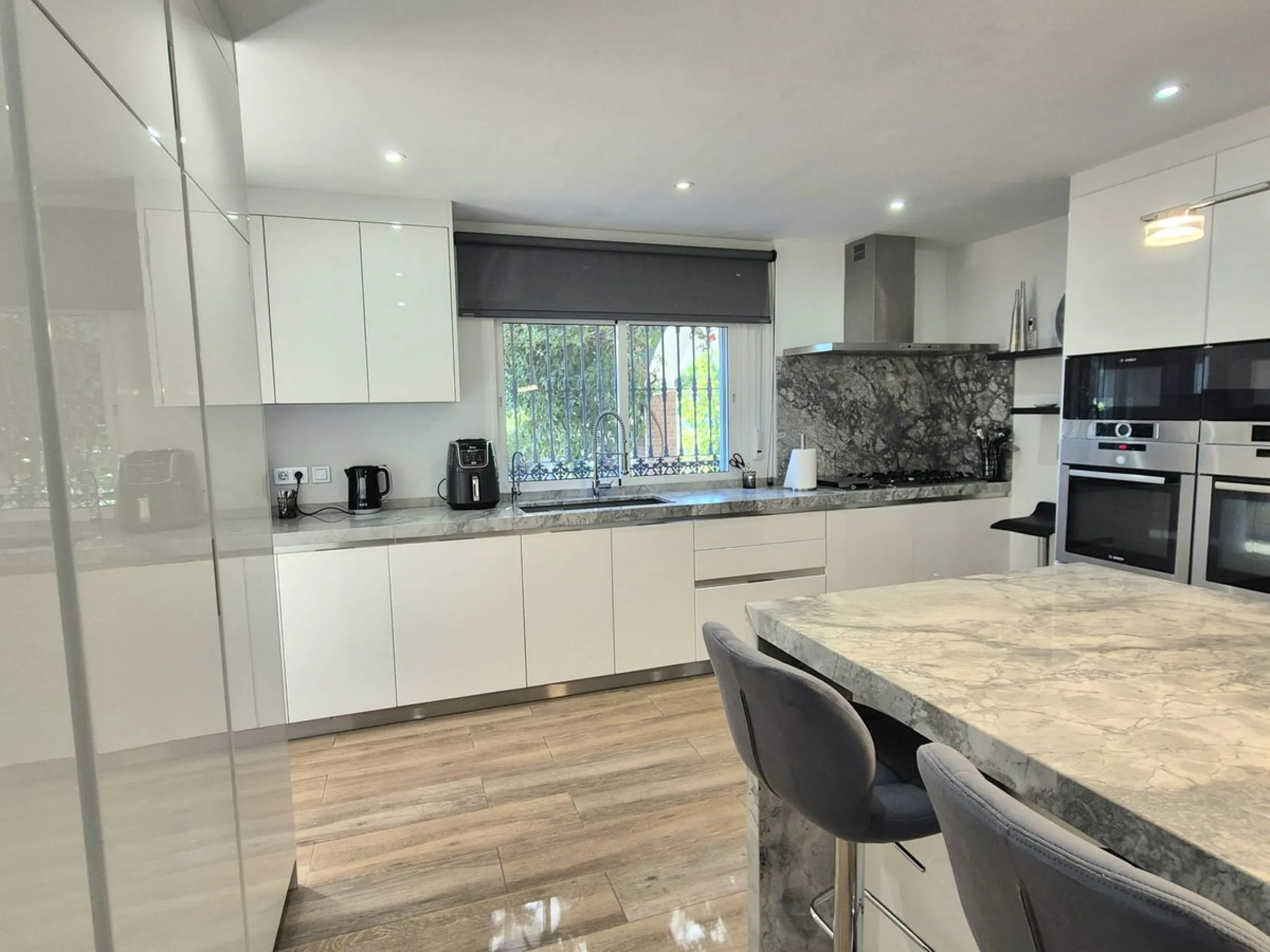 For Sale – Spacious and luxurious villa on the outskirts of Coín, Málaga.