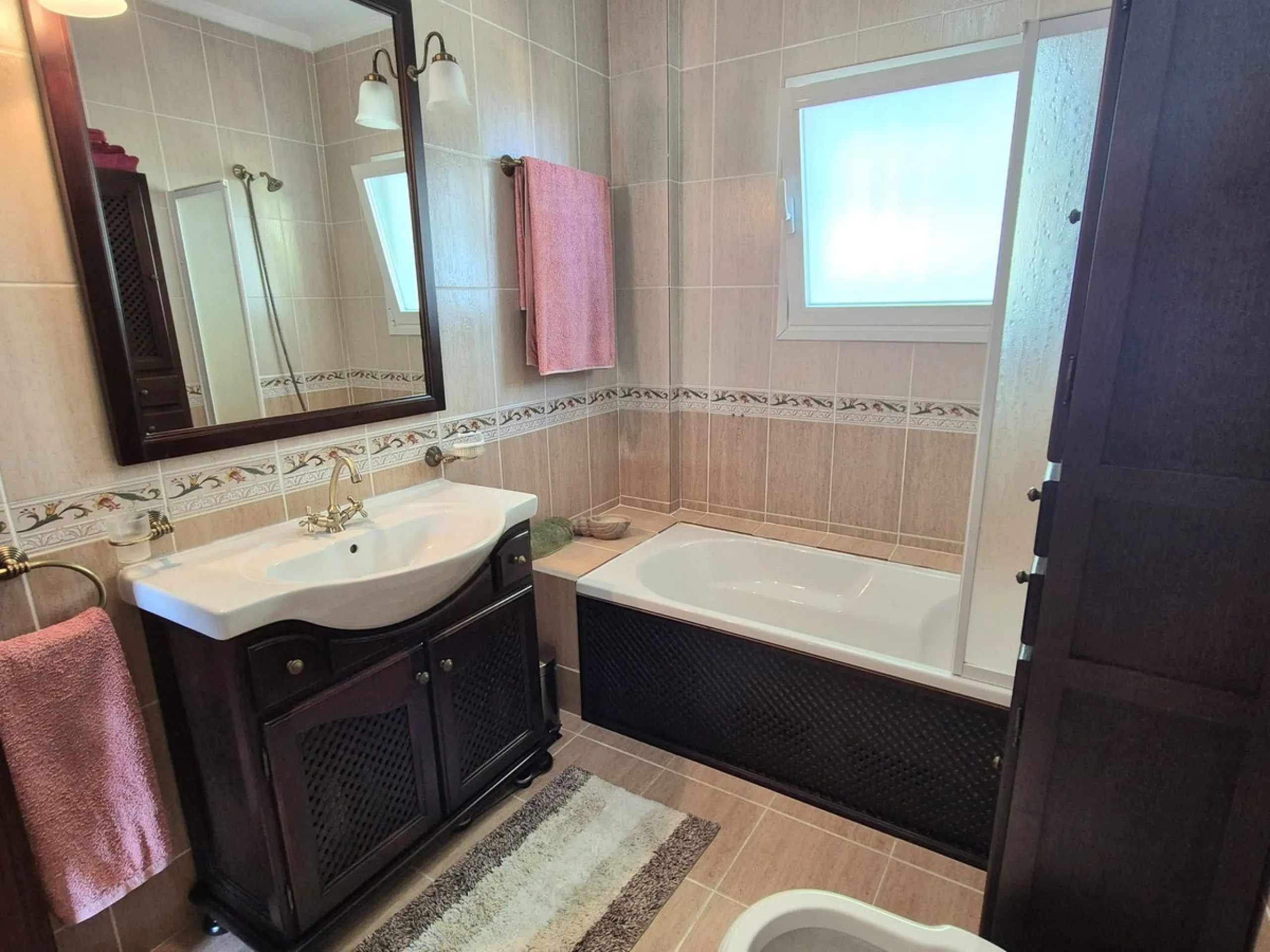 For Sale – Spacious and luxurious villa on the outskirts of Coín, Málaga.