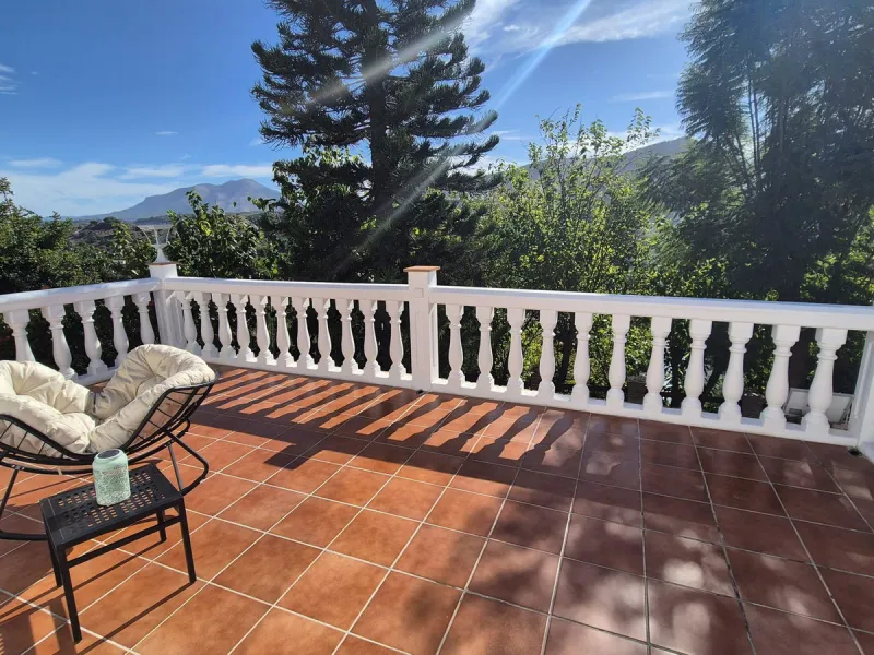 For Sale – Spacious and luxurious villa on the outskirts of Coín, Málaga.