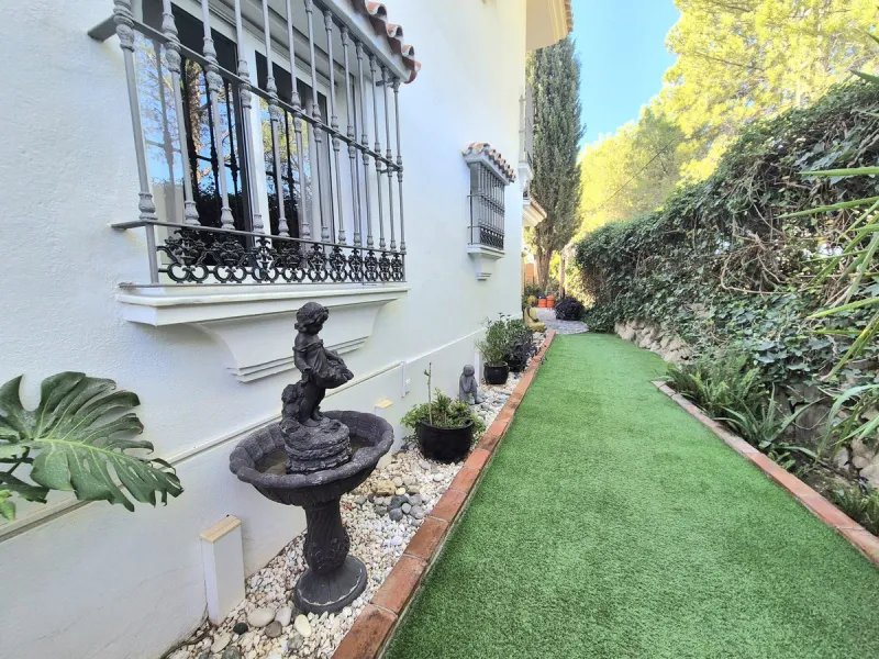 For Sale – Spacious and luxurious villa on the outskirts of Coín, Málaga.