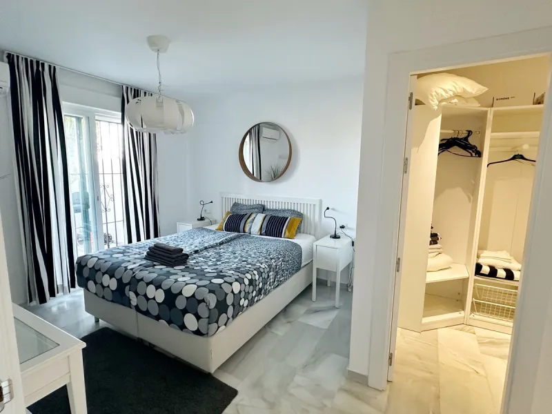 Ground Floor Apartment with Spacious Terrace, South-East Orientation, Mountain Views & Partial Sea View.