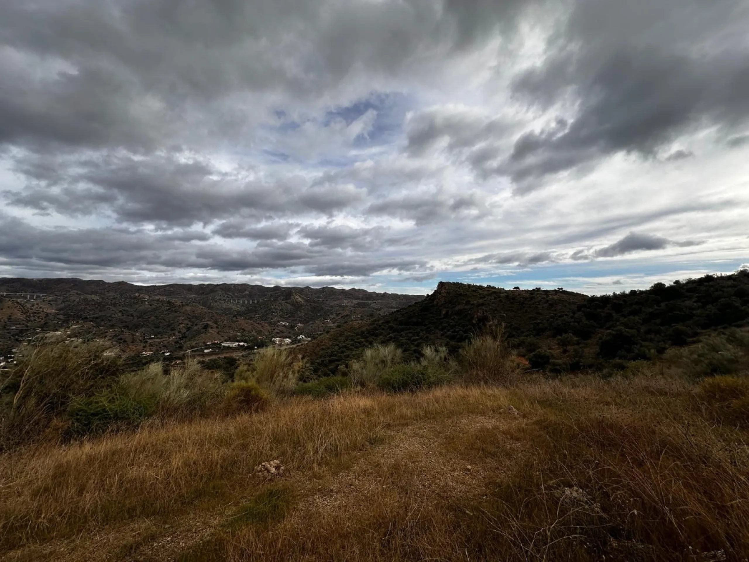 Plot - Residential Plot в продаже в Almogía, Málaga. Площадь дома 314 м². Площадь участка 760000 м²