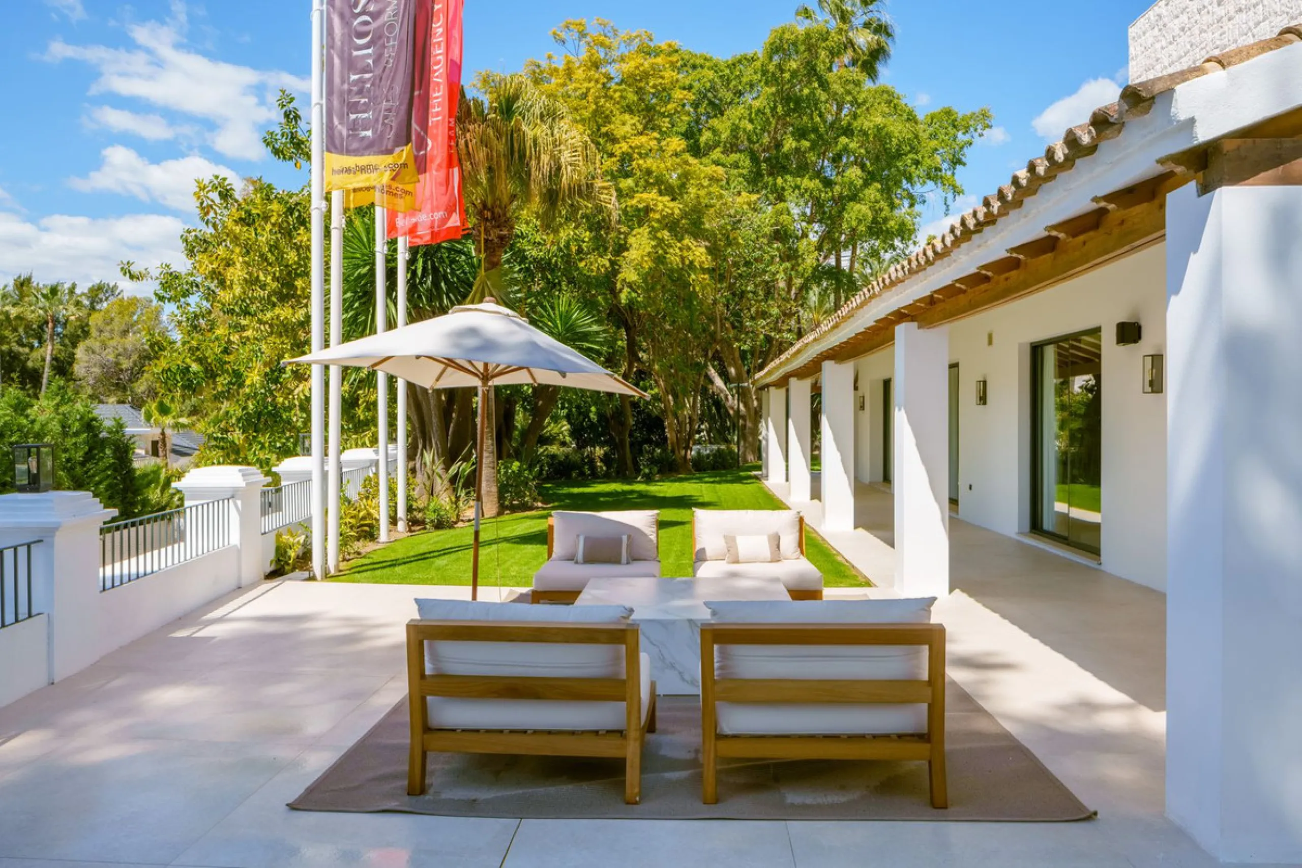 Villa "Las Palmeras".