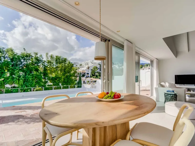 Mediterranean Luxury with Independent Andalusian Guest House – La Capellanía, Benalmádena