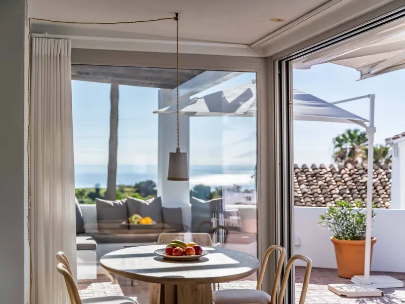 Mediterranean Luxury with Independent Andalusian Guest House – La Capellanía, Benalmádena