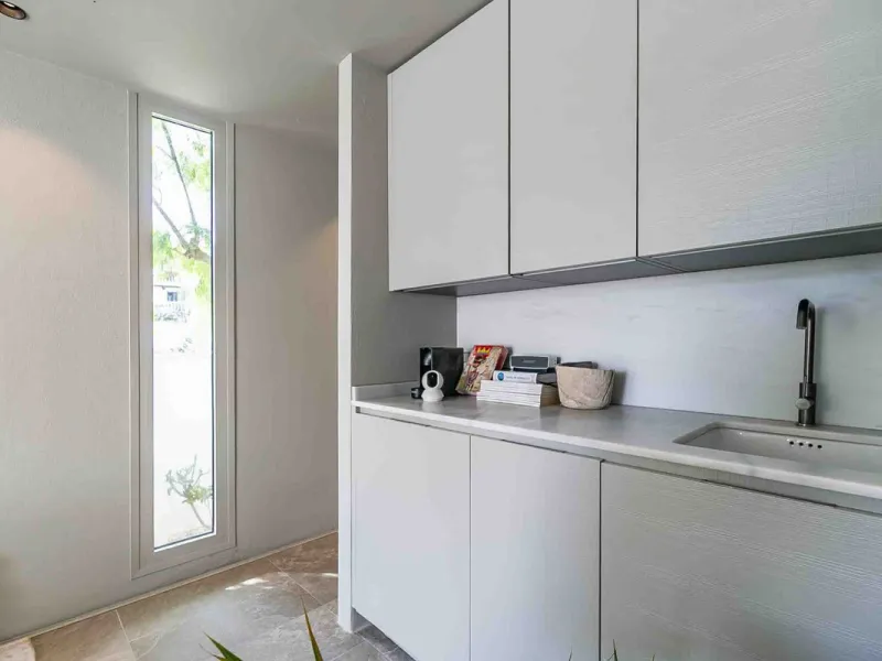 Mediterranean Luxury with Independent Andalusian Guest House – La Capellanía, Benalmádena
