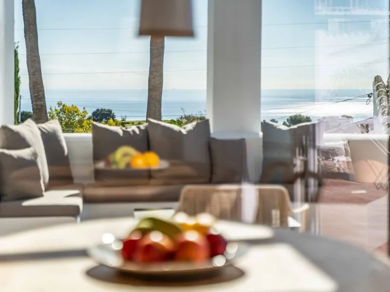 Mediterranean Luxury with Independent Andalusian Guest House – La Capellanía, Benalmádena