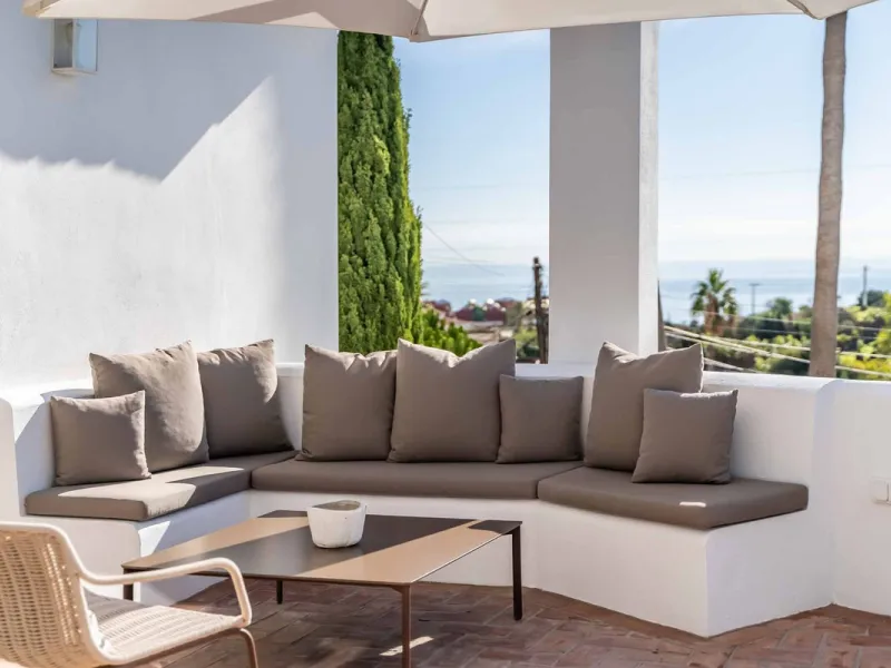 Mediterranean Luxury with Independent Andalusian Guest House – La Capellanía, Benalmádena