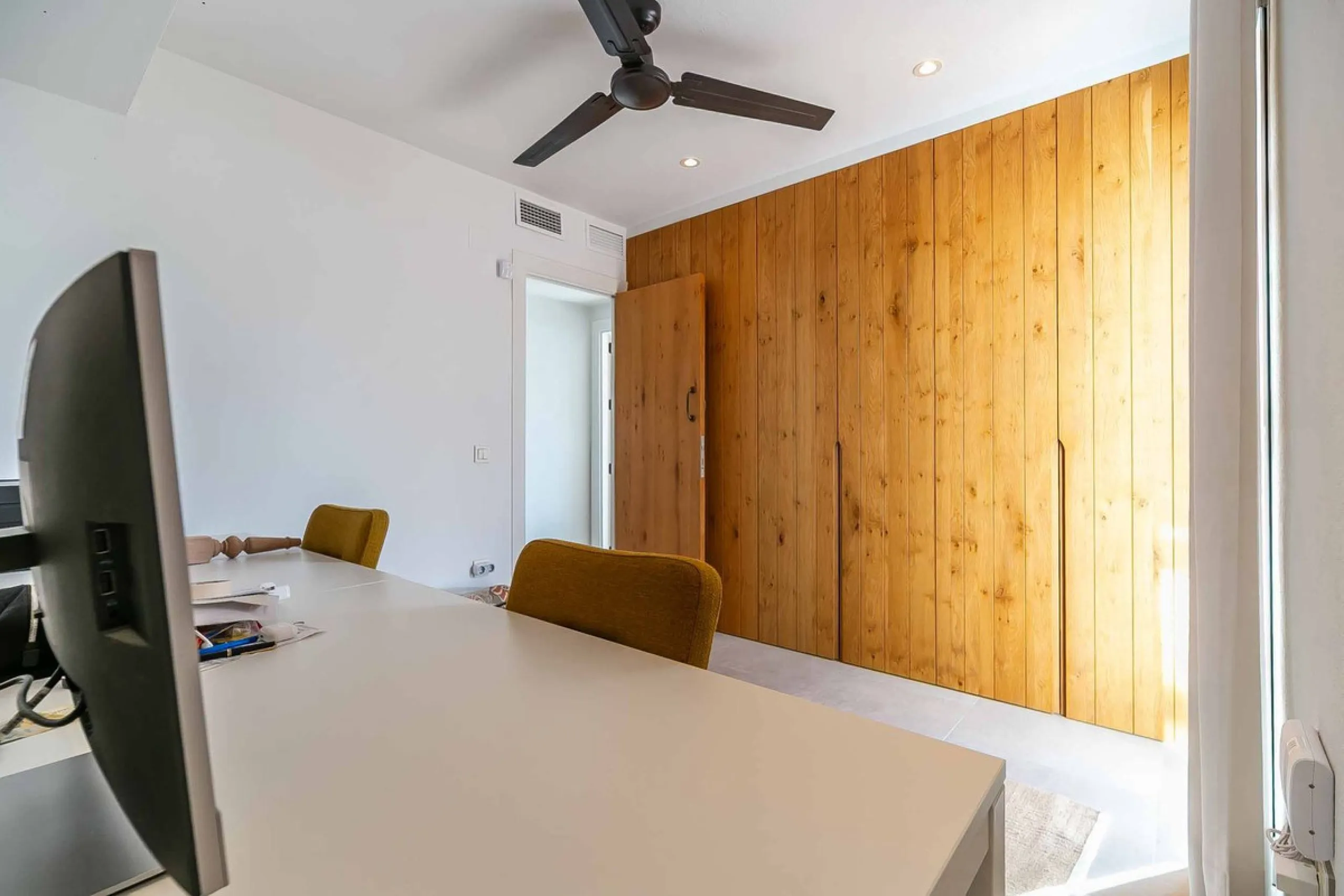 Mediterranean Luxury with Independent Andalusian Guest House – La Capellanía, Benalmádena
