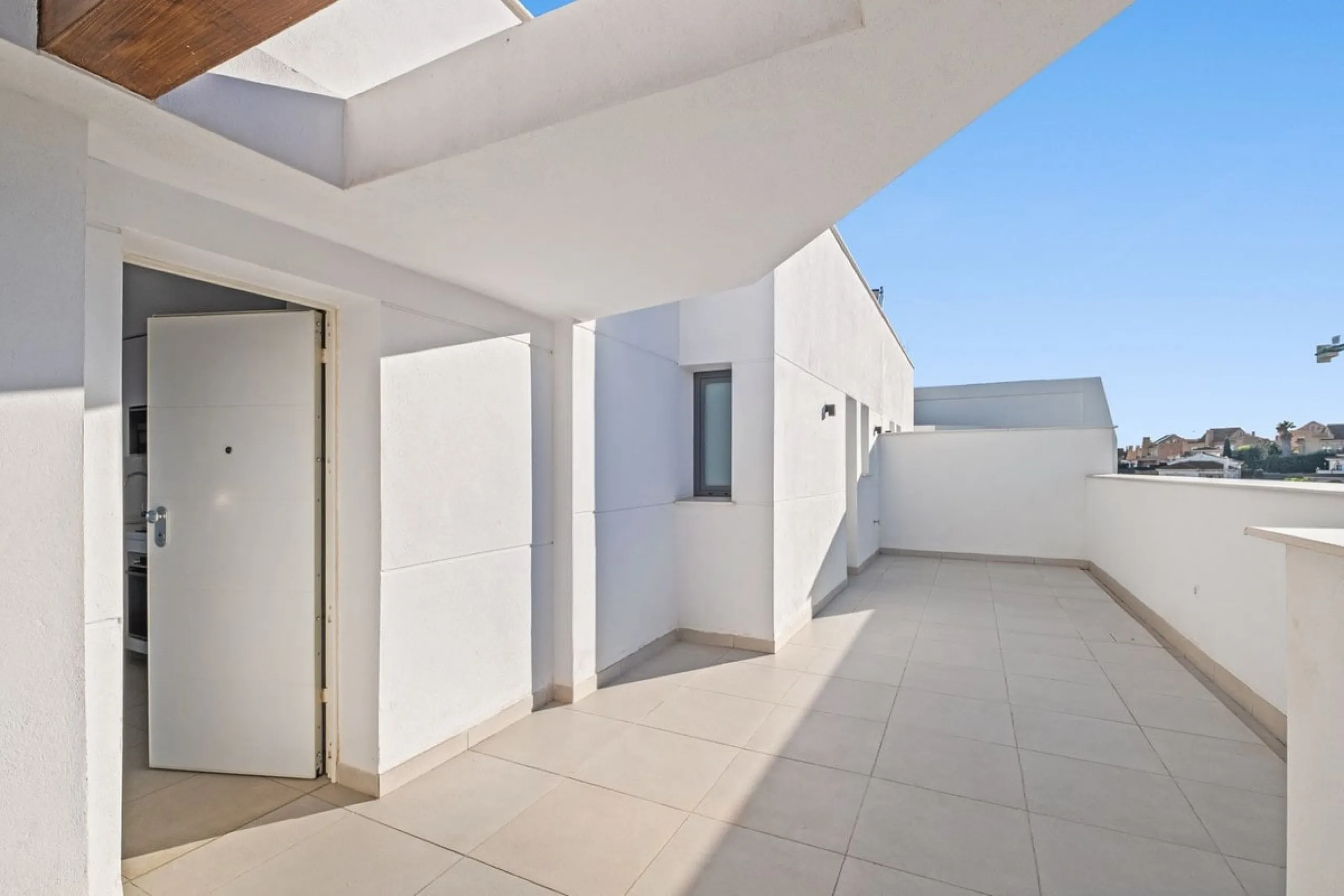 Apartment - Penthouse в продаже в Mijas, Málaga. В доме 2 спален и 2 ванных комнат. Площадь дома 79 м²