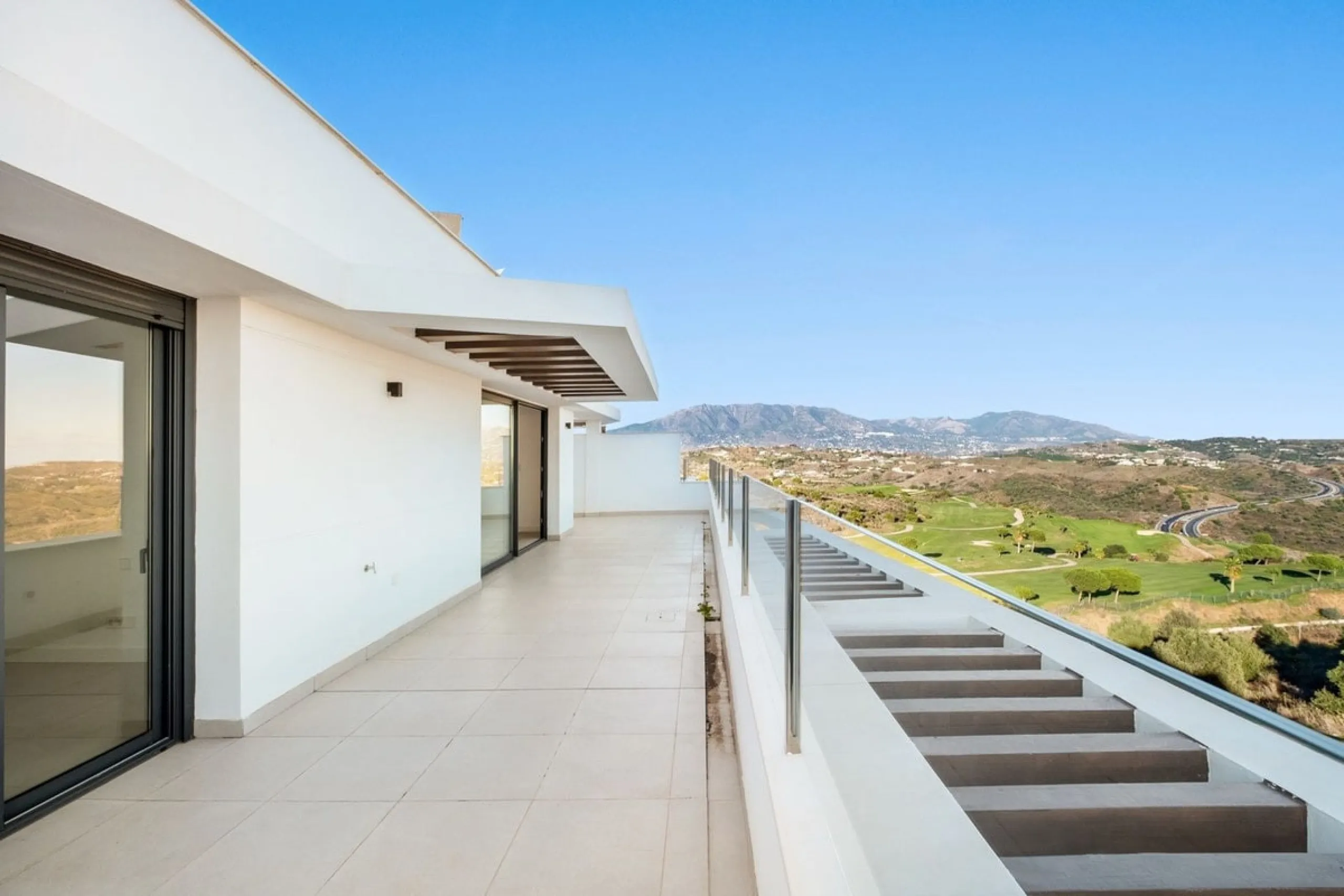 Apartment - Penthouse в продаже в Mijas, Málaga. В доме 2 спален и 2 ванных комнат. Площадь дома 79 м²