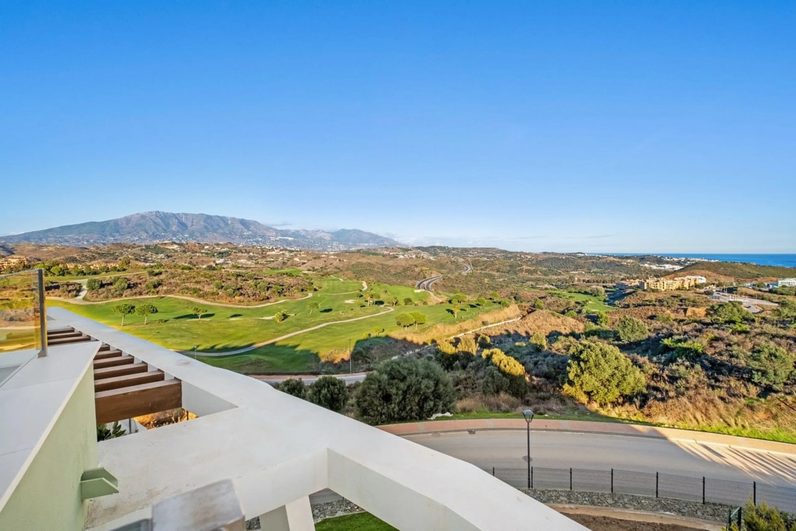 Apartment - Penthouse в продаже в Mijas, Málaga. В доме 2 спален и 2 ванных комнат. Площадь дома 79 м²