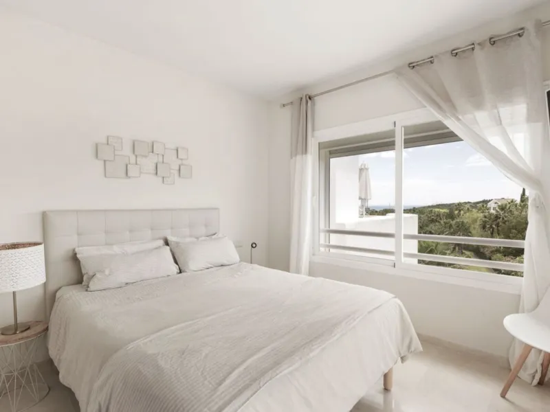 Located in the first phase of the gated Alcazaba Lagoon development, this bright and inviting first-floor apartment delivers an immediate sense of relaxation. The community enjoys a privileged setting just a short drive from Estepona centre, the beach, an