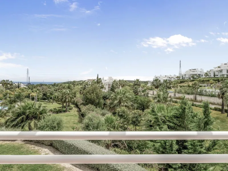 Located in the first phase of the gated Alcazaba Lagoon development, this bright and inviting first-floor apartment delivers an immediate sense of relaxation. The community enjoys a privileged setting just a short drive from Estepona centre, the beach, an