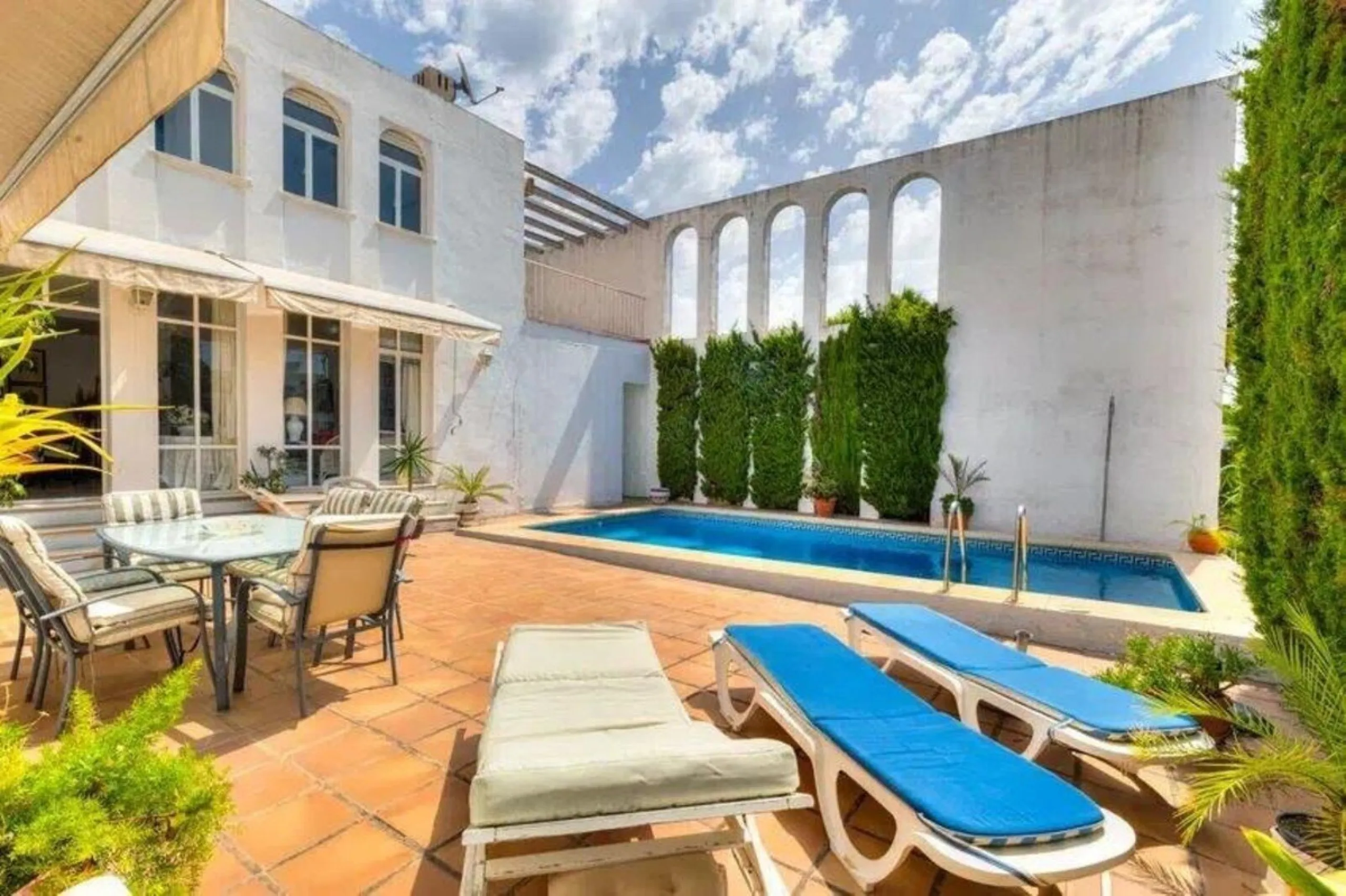 Villa in the heart of Las Brisas, Nueva Andalucía