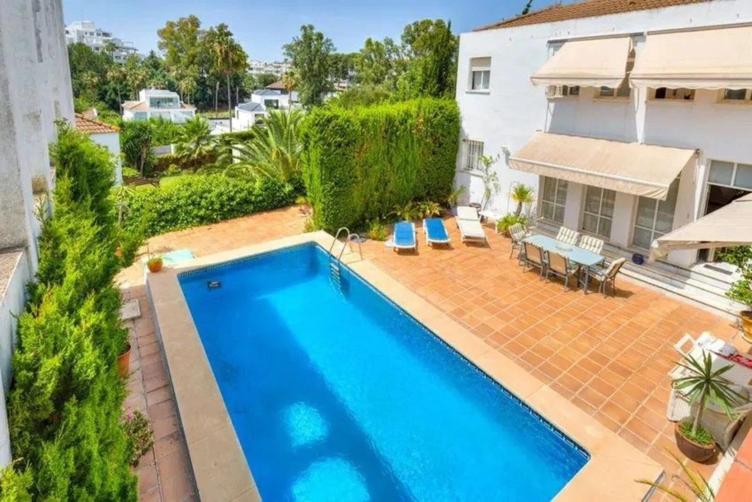 Villa in the heart of Las Brisas, Nueva Andalucía