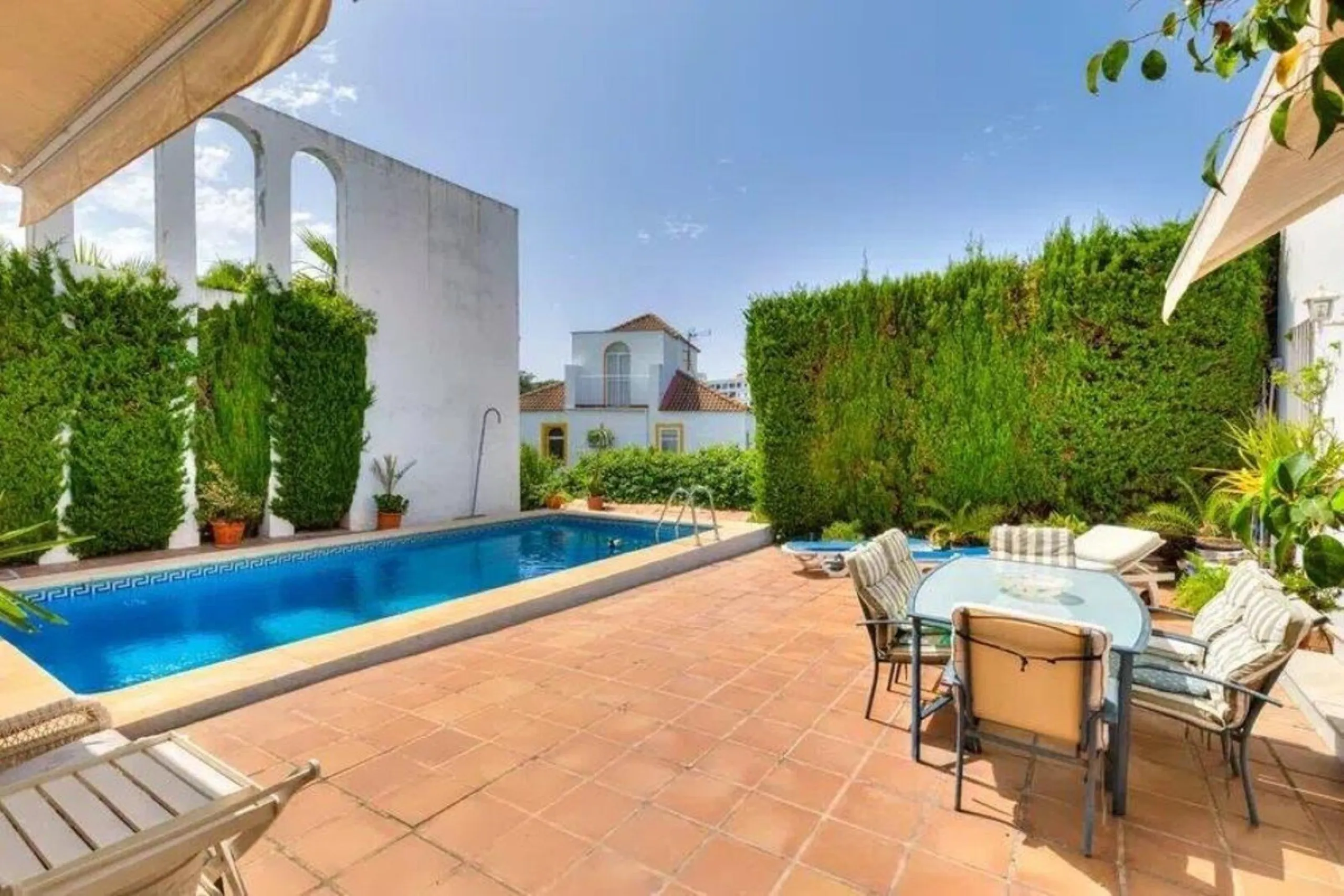 Villa in the heart of Las Brisas, Nueva Andalucía