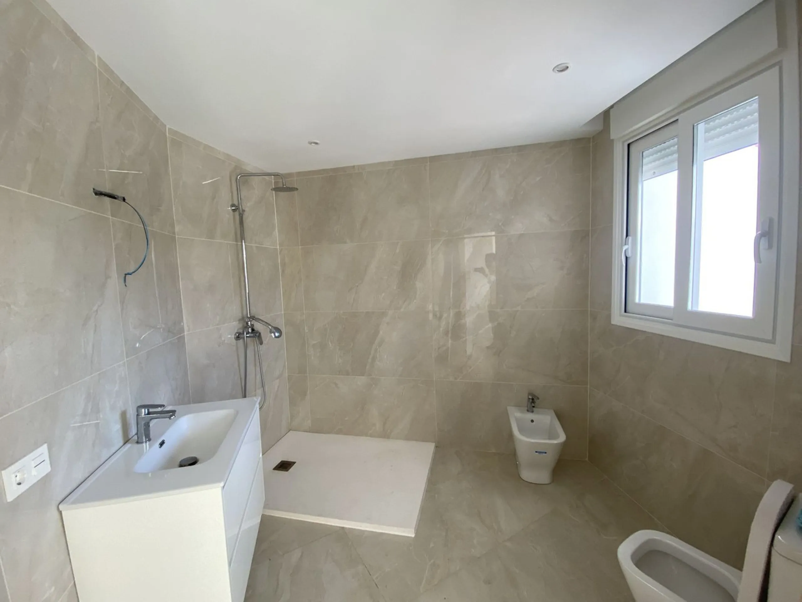 Andalusian villa with panoramic sea views and large plot in El Paraíso, Estepona