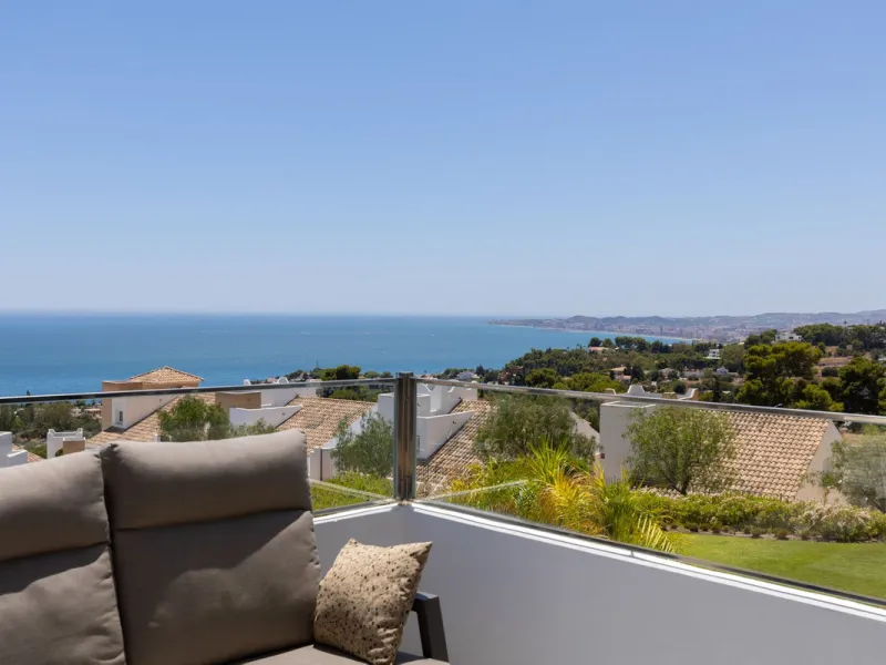 House - Detached Villa в продаже в Benalmadena, Málaga. В доме 4 спален и 4 ванных комнат. Площадь дома 314 м²