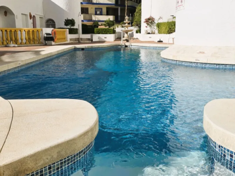 Charming, bright, and completely renovated apartment in Mijas Golf, a prestigious and exclusive area of ​​Mijas.