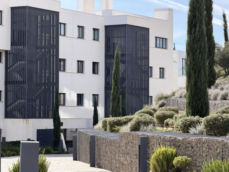 Apartment - Middle Floor Apartment в продаже в Fuengirola, Málaga. В доме 2 спален и 2 ванных комнат. Площадь дома 101 м²