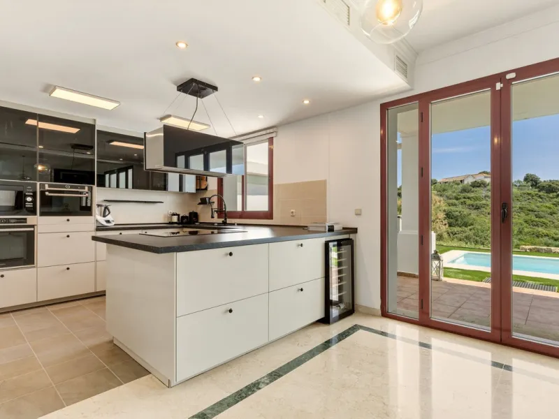Townhouse for Sale in Doña Julia Golf, Casares
