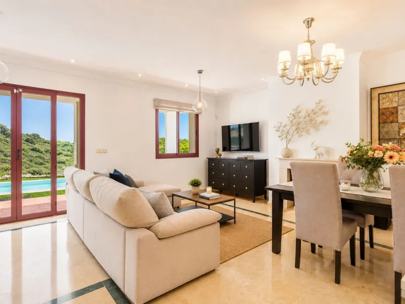 Townhouse for Sale in Doña Julia Golf, Casares