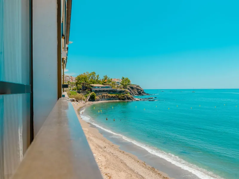 Apartment - Middle Floor Apartment в продаже в Benalmadena, Málaga. В доме 3 спален и 2 ванных комнат. Площадь дома 136 м²