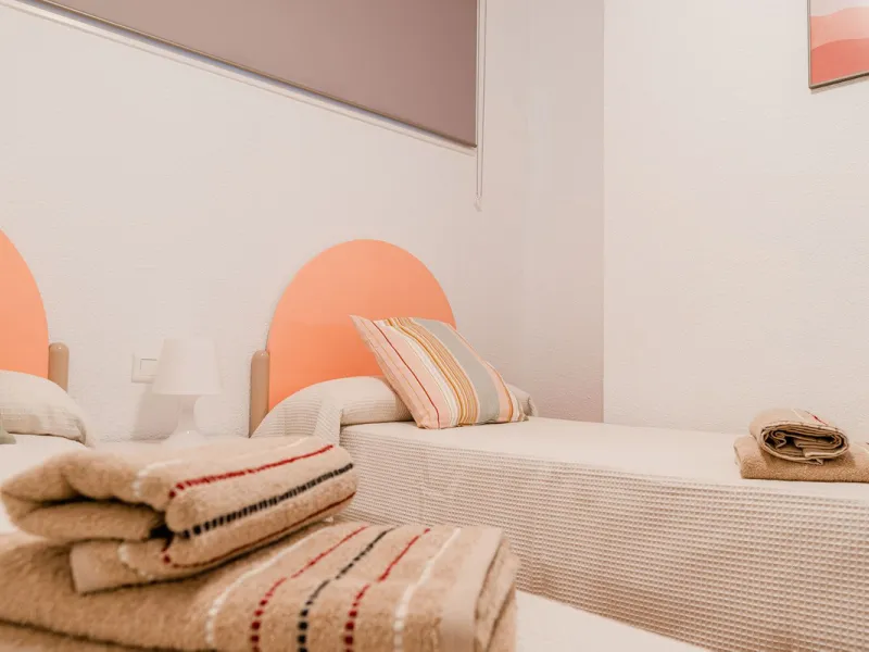 Apartment - Middle Floor Apartment в продаже в Benalmadena, Málaga. В доме 3 спален и 2 ванных комнат. Площадь дома 136 м²