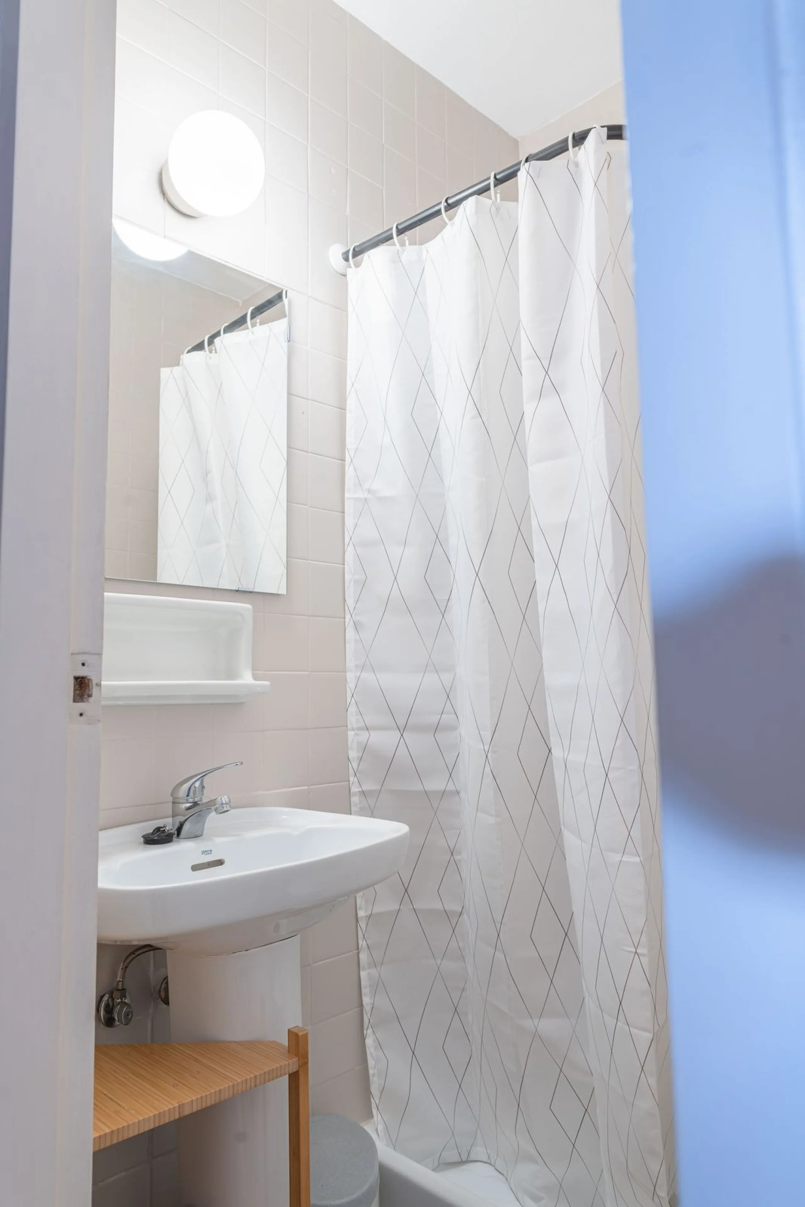 Apartment - Middle Floor Apartment в продаже в Benalmadena, Málaga. В доме 3 спален и 2 ванных комнат. Площадь дома 136 м²