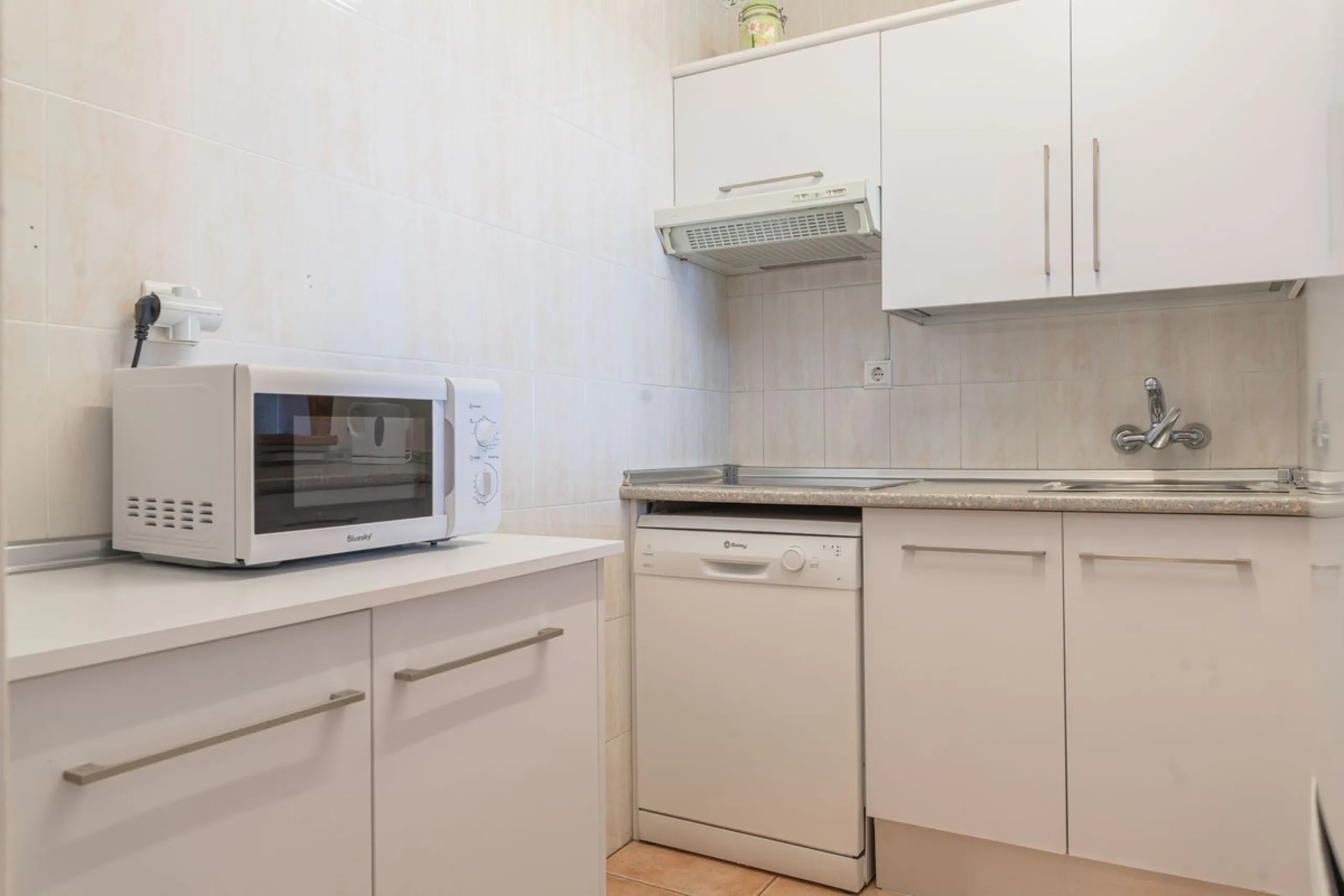Apartment - Middle Floor Apartment в продаже в Benalmadena, Málaga. В доме 3 спален и 2 ванных комнат. Площадь дома 136 м²