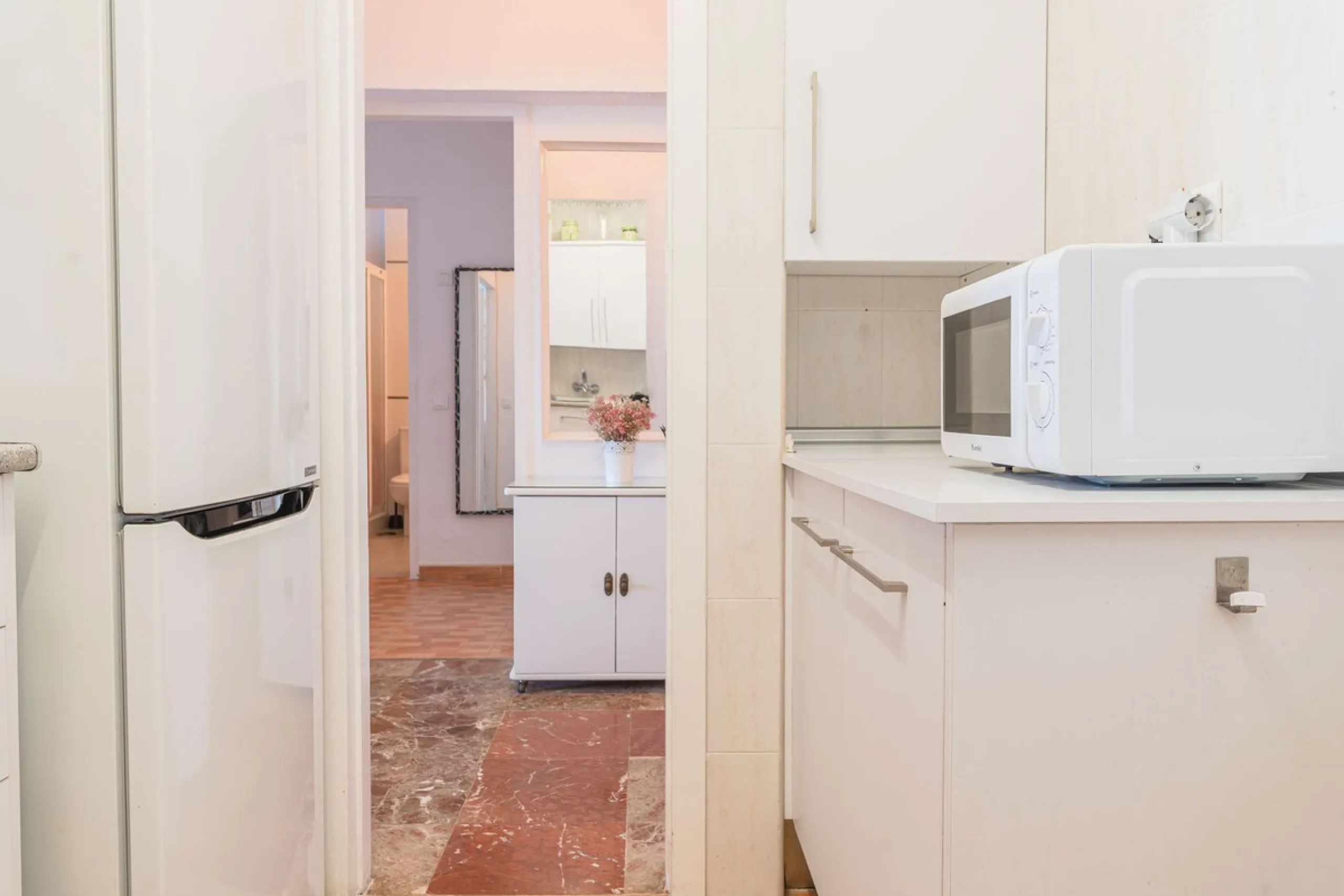 Apartment - Middle Floor Apartment в продаже в Benalmadena, Málaga. В доме 3 спален и 2 ванных комнат. Площадь дома 136 м²