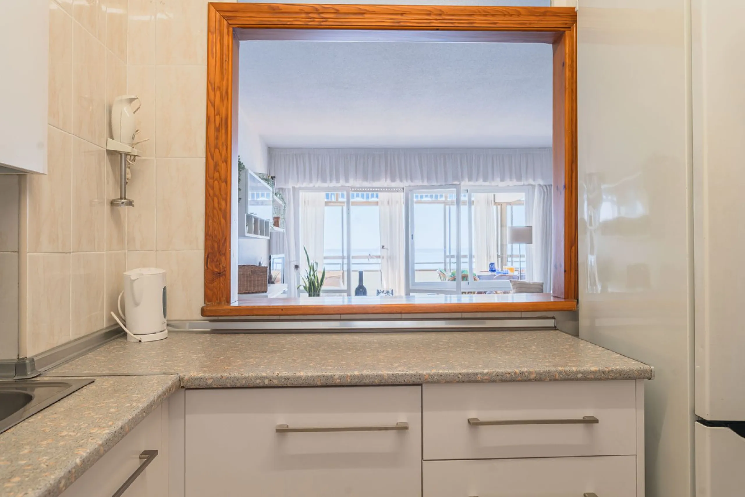 Apartment - Middle Floor Apartment в продаже в Benalmadena, Málaga. В доме 3 спален и 2 ванных комнат. Площадь дома 136 м²