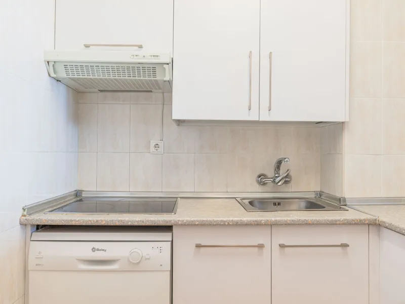 Apartment - Middle Floor Apartment в продаже в Benalmadena, Málaga. В доме 3 спален и 2 ванных комнат. Площадь дома 136 м²