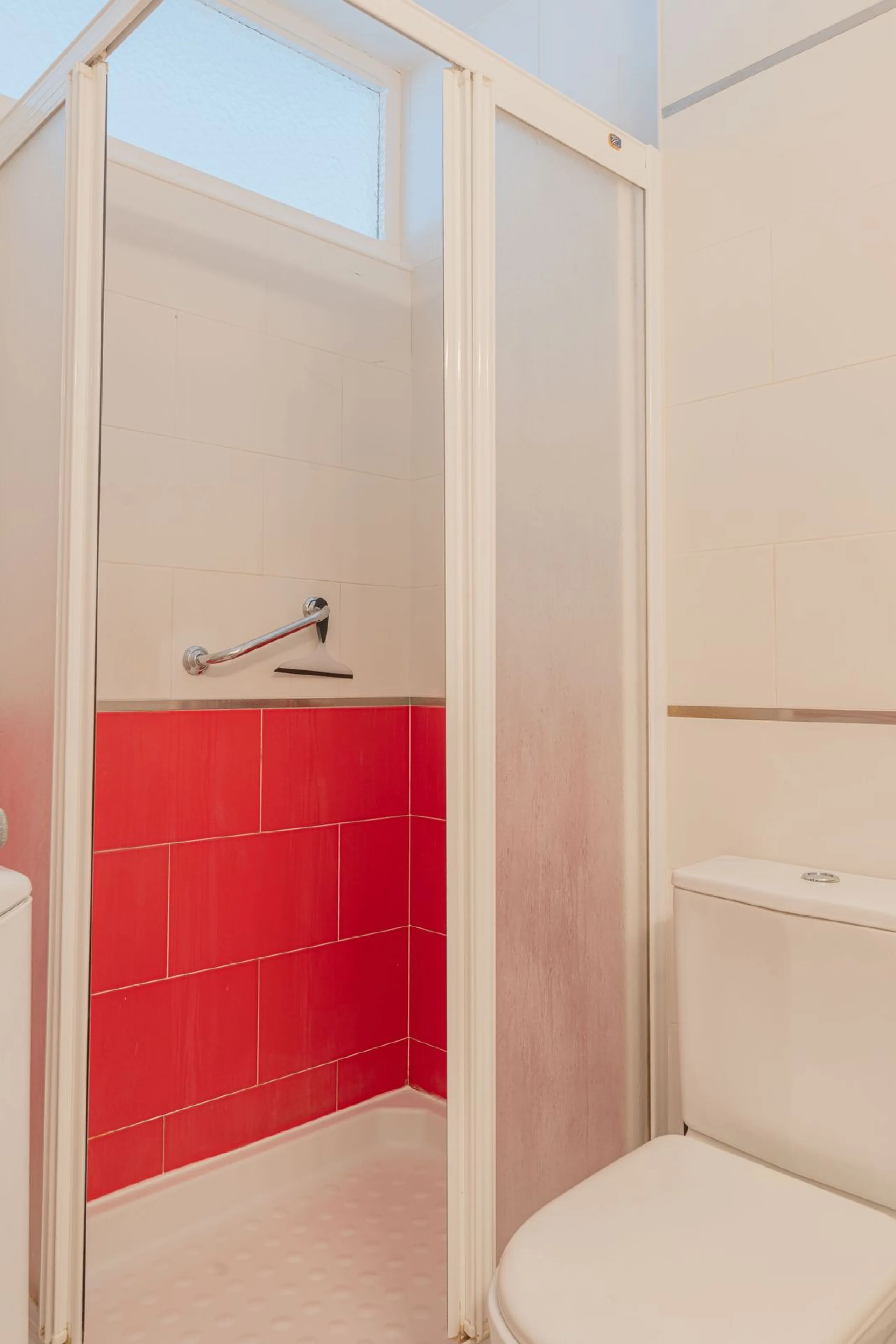 Apartment - Middle Floor Apartment в продаже в Benalmadena, Málaga. В доме 3 спален и 2 ванных комнат. Площадь дома 136 м²