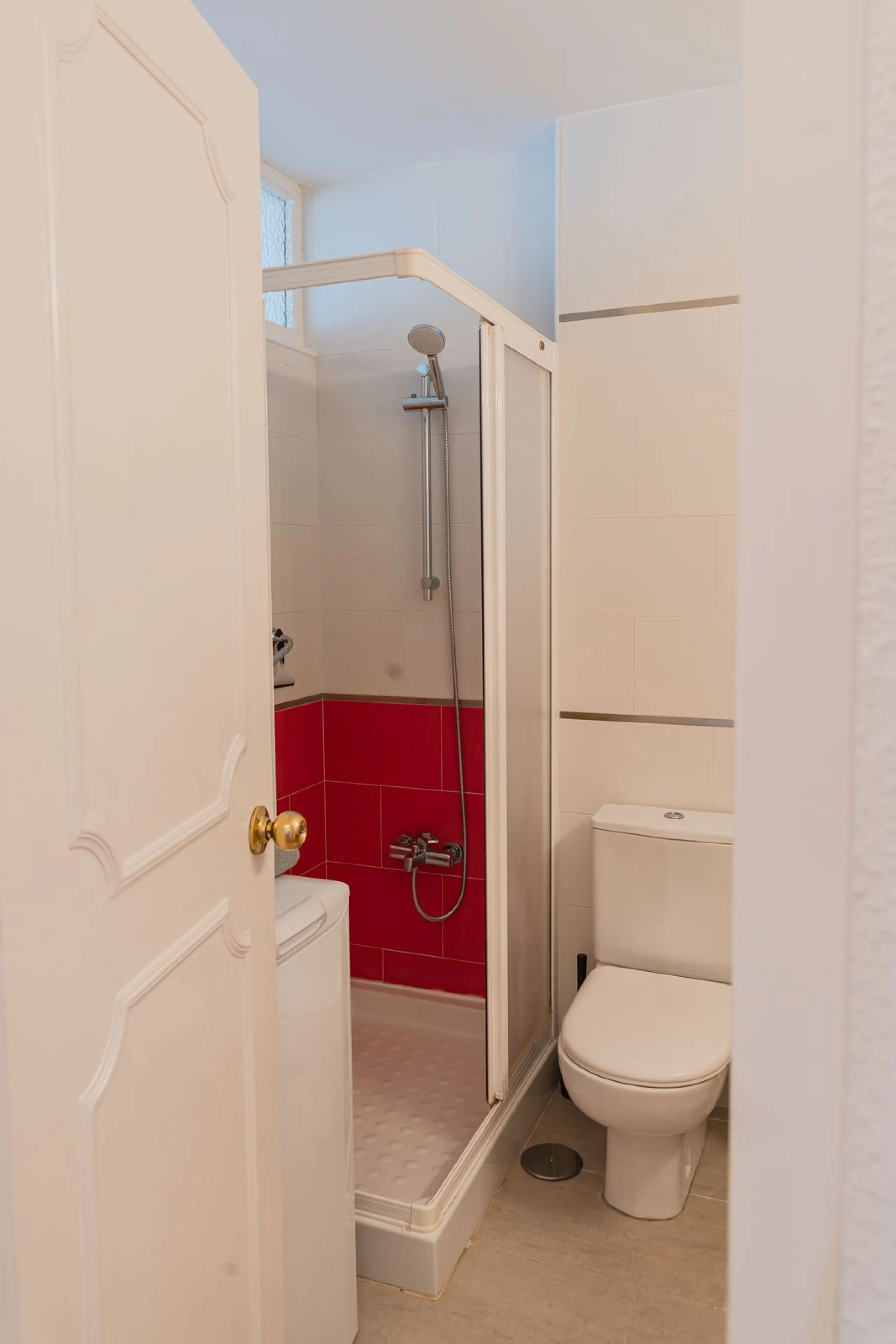 Apartment - Middle Floor Apartment в продаже в Benalmadena, Málaga. В доме 3 спален и 2 ванных комнат. Площадь дома 136 м²
