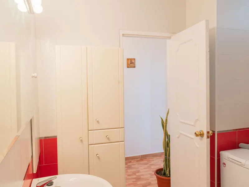 Apartment - Middle Floor Apartment в продаже в Benalmadena, Málaga. В доме 3 спален и 2 ванных комнат. Площадь дома 136 м²