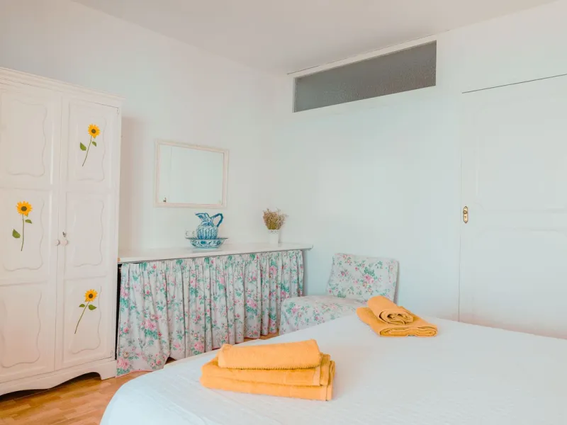 Apartment - Middle Floor Apartment в продаже в Benalmadena, Málaga. В доме 3 спален и 2 ванных комнат. Площадь дома 136 м²