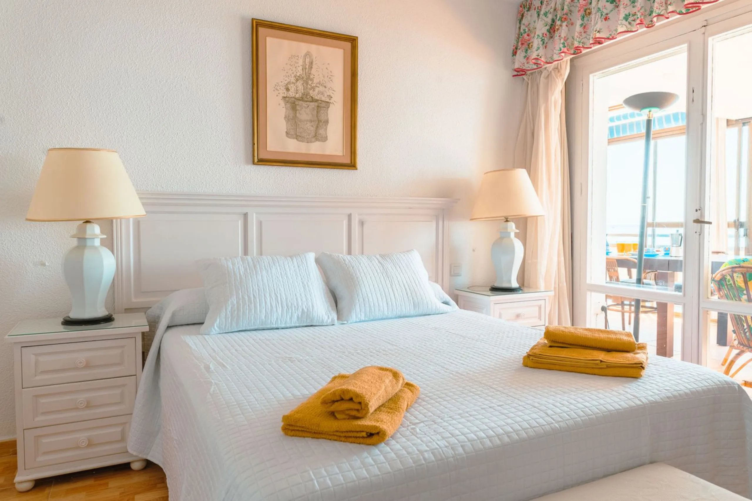Apartment - Middle Floor Apartment в продаже в Benalmadena, Málaga. В доме 3 спален и 2 ванных комнат. Площадь дома 136 м²