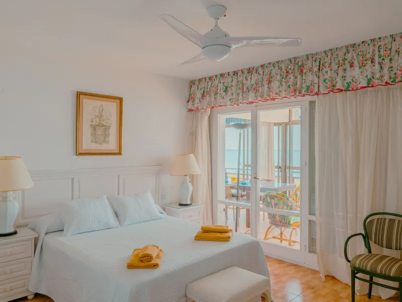 Apartment - Middle Floor Apartment в продаже в Benalmadena, Málaga. В доме 3 спален и 2 ванных комнат. Площадь дома 136 м²